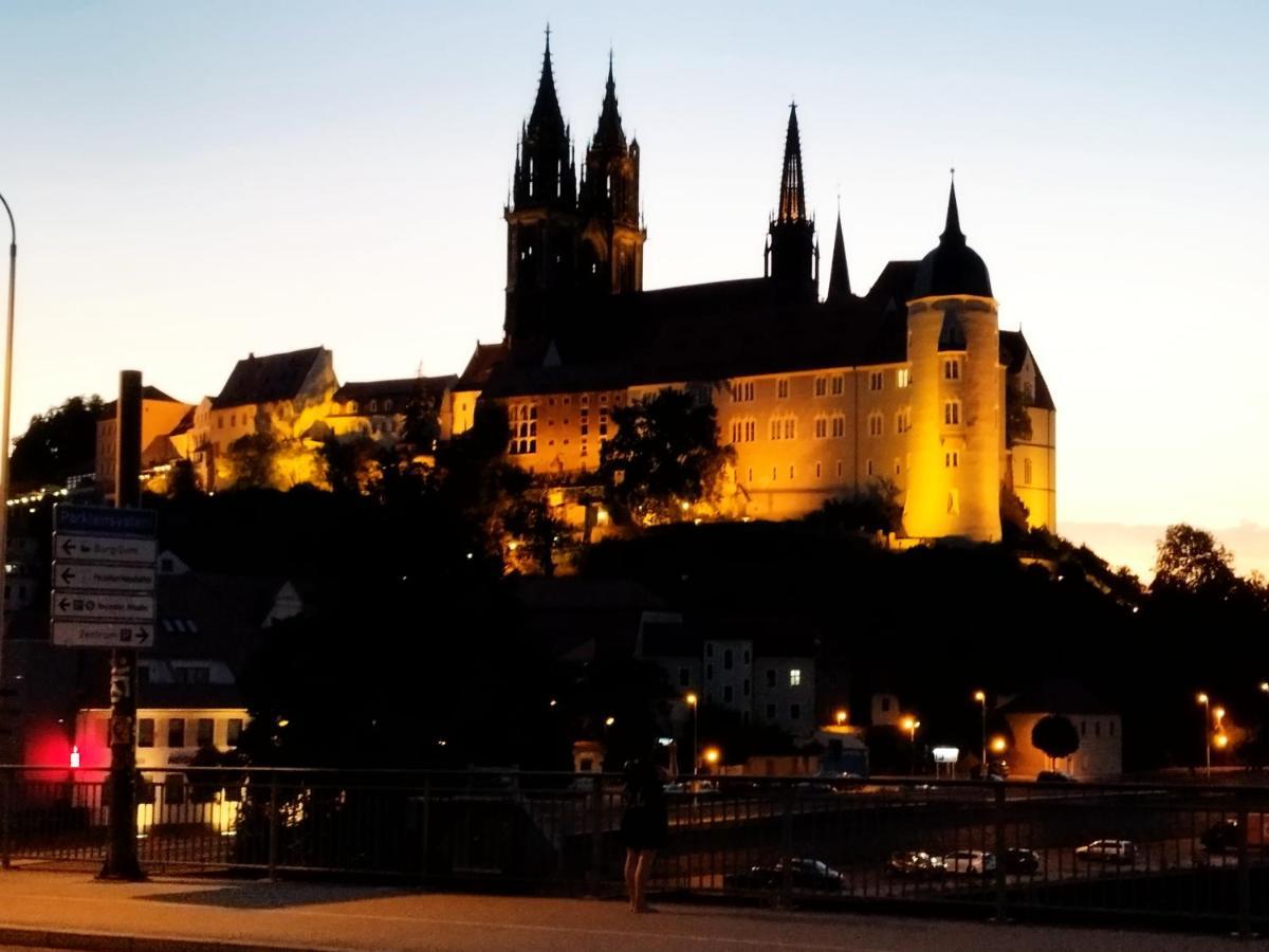 Hostel Meissen Old Town Bridge Exterior photo
